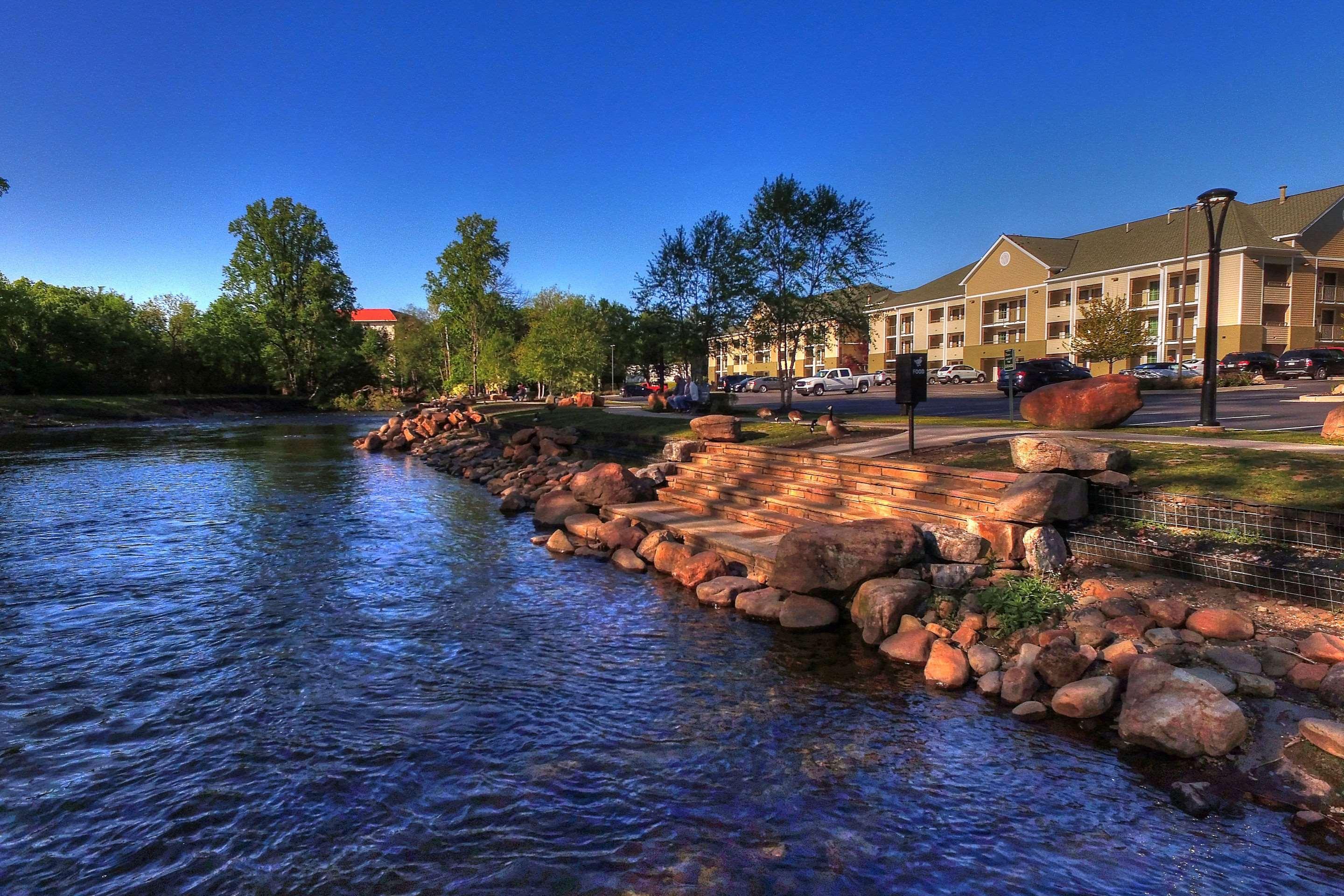 Econo Lodge Riverside Pigeon Forge Exterior foto