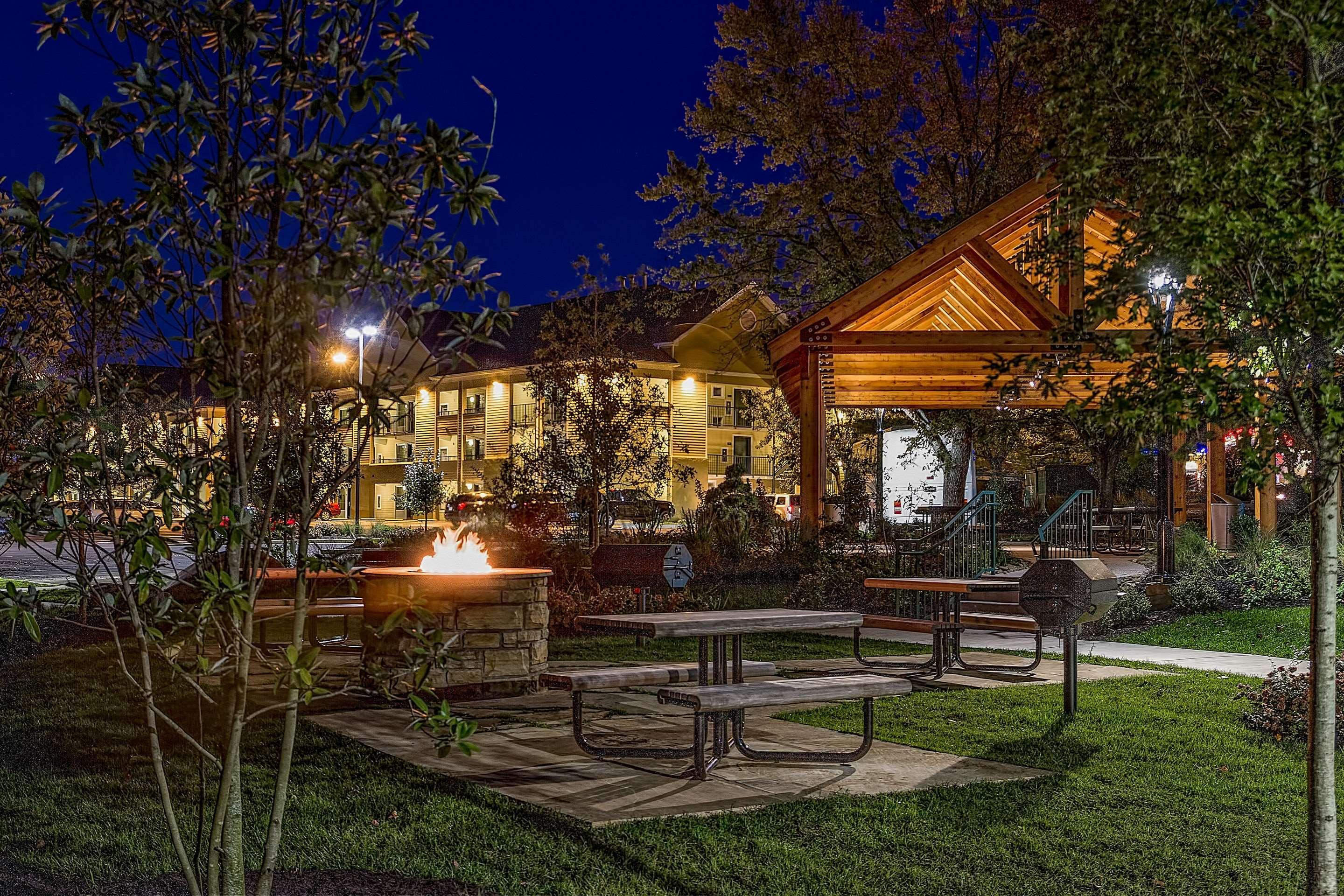Econo Lodge Riverside Pigeon Forge Exterior foto